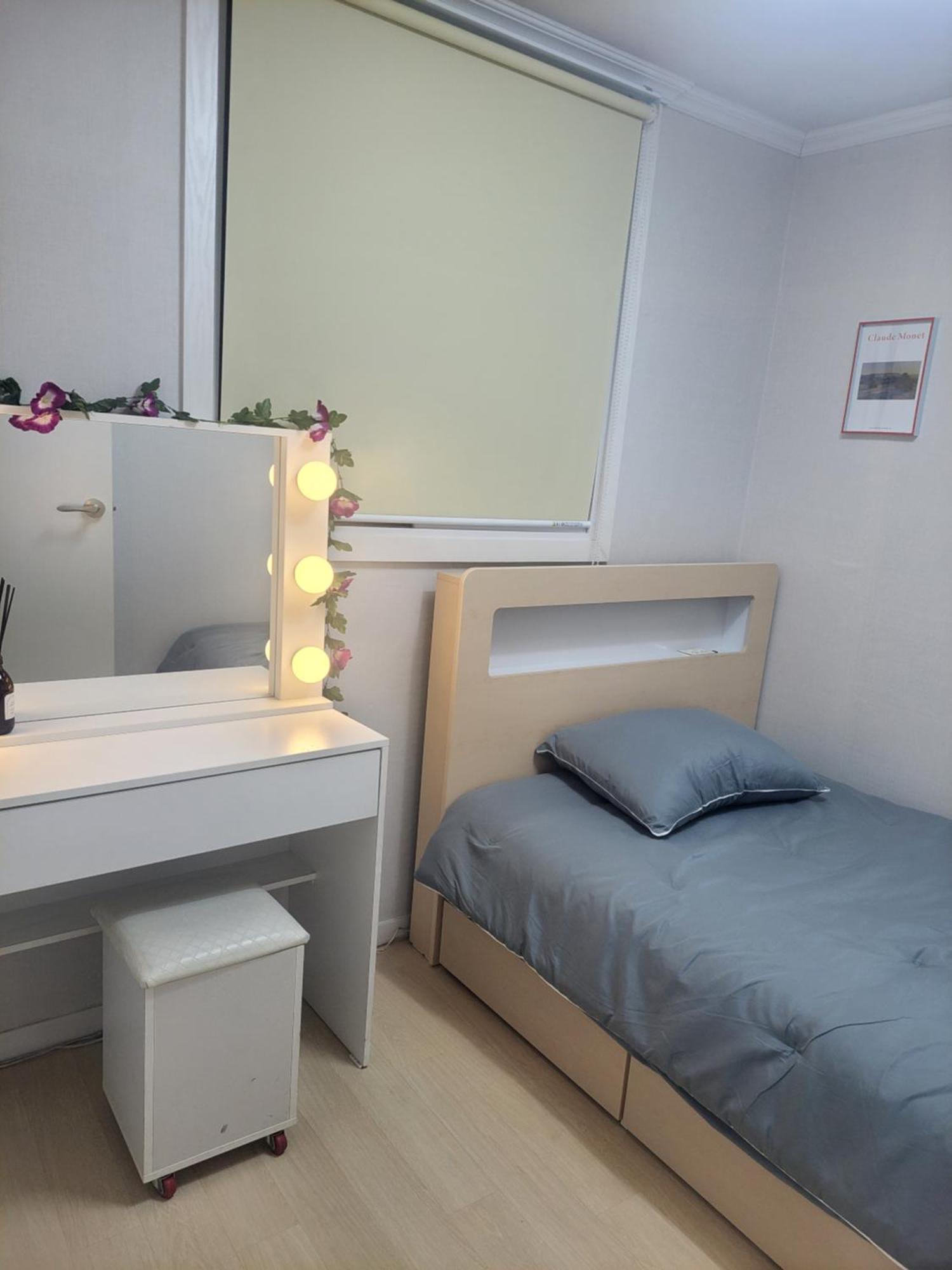 Newly Renovated 2 Bedroom Apartment #7 Сеул Экстерьер фото